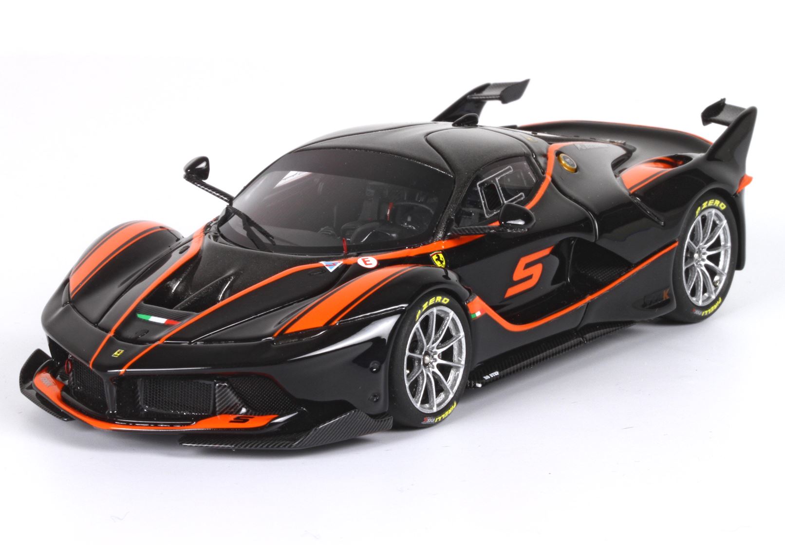Феррари FXX черная